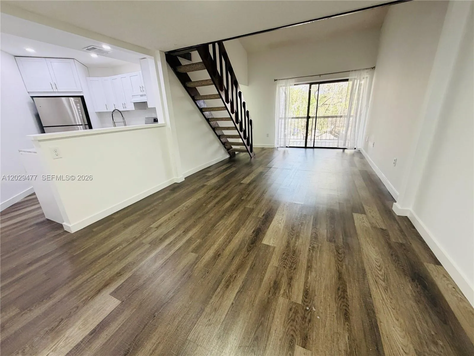 9429 Fontainebleau Blvd # 33, Miami FL 33172