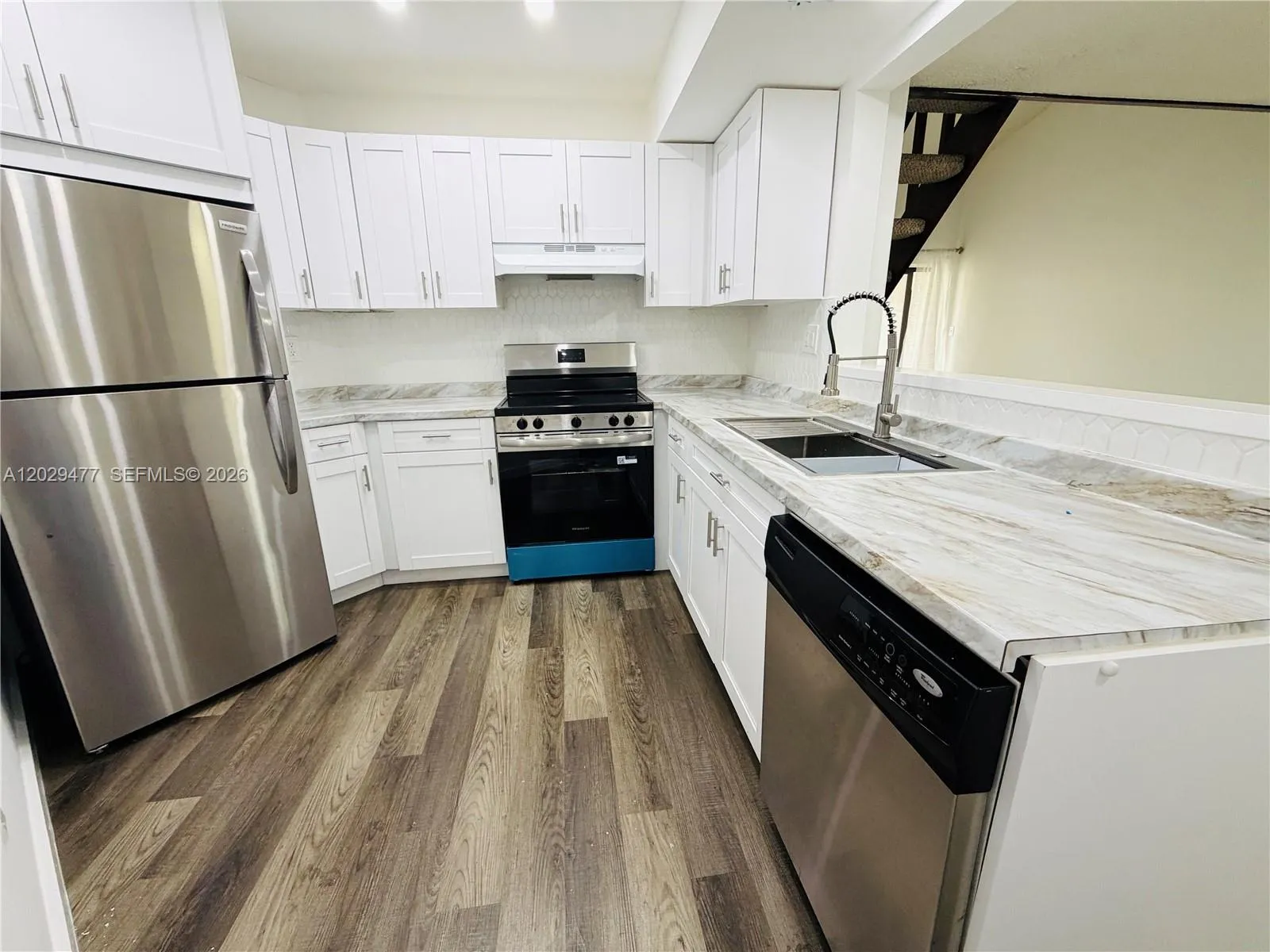 9429 Fontainebleau Blvd # 33, Miami FL 33172