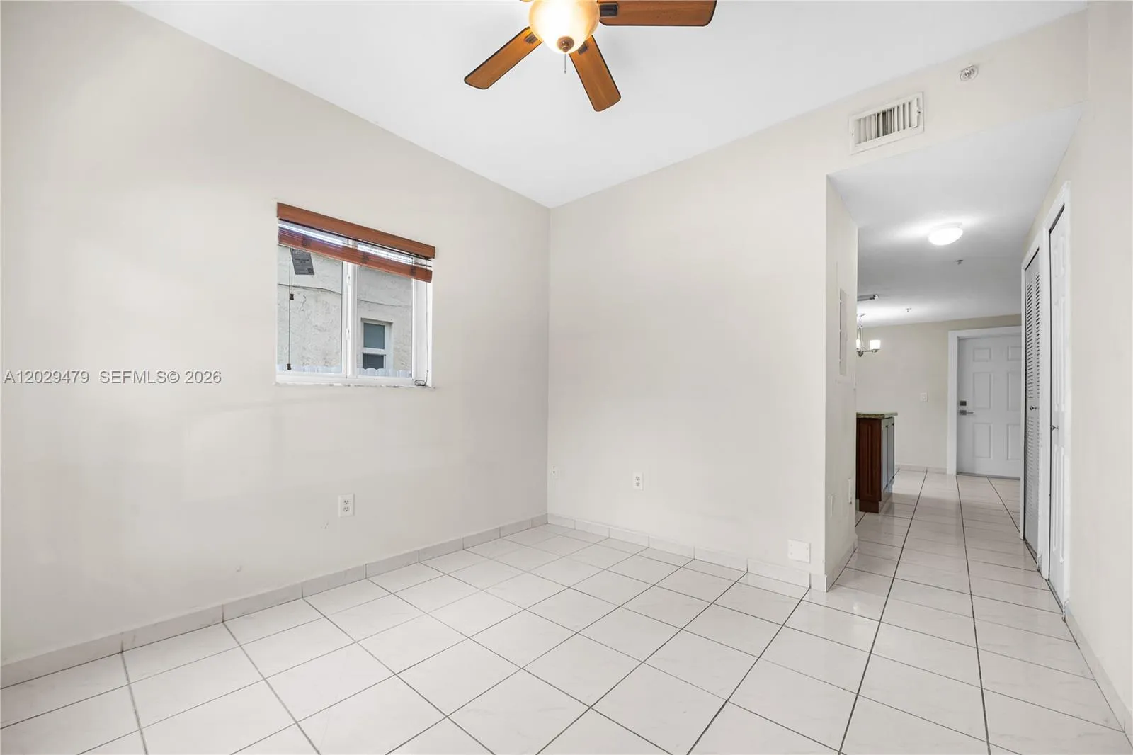 9 E 4th St # 101, Hialeah FL 33010
