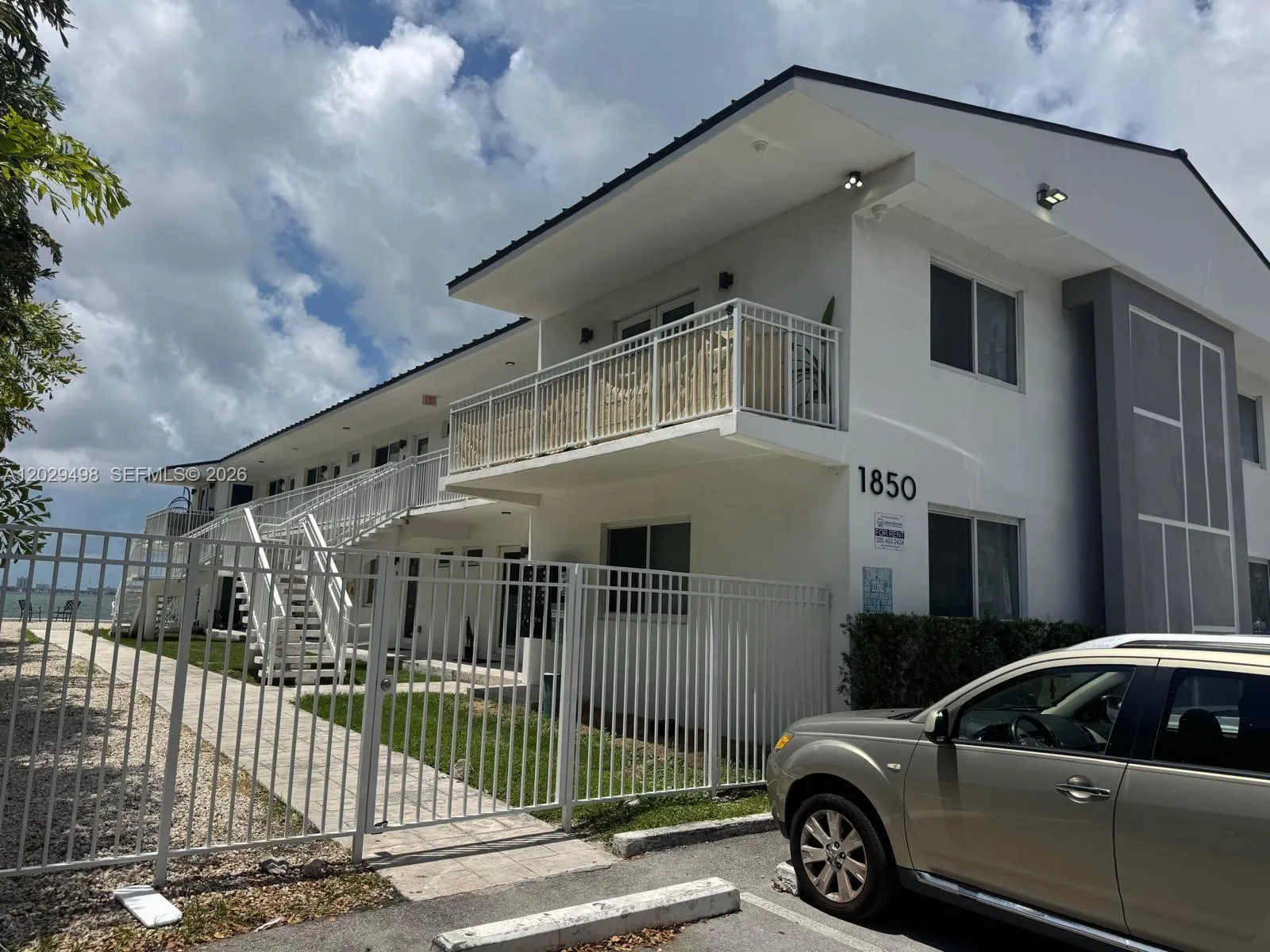 1850 S Treasure Dr # 2, North Bay Village FL 33141