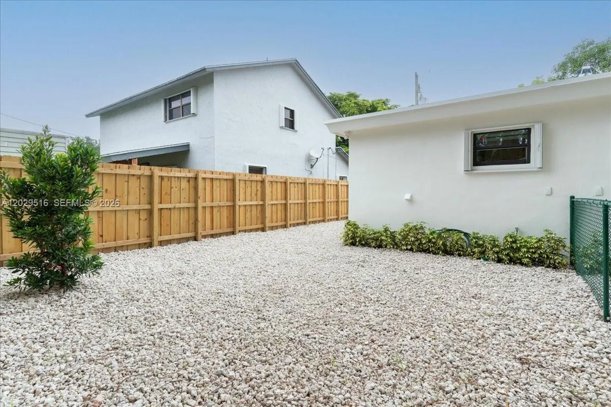 6532 SW 59th Ct # 6532, South Miami FL 33143