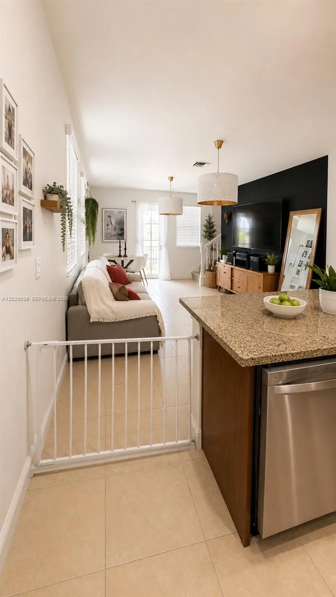1075 SW 147th Ave # 5601, Pembroke Pines FL 33027