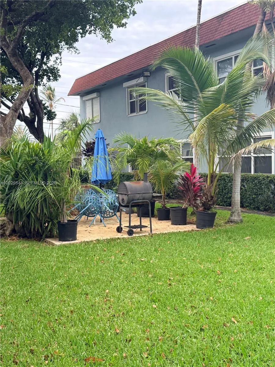 260 S Cypress Rd # 108, Pompano Beach FL 33060