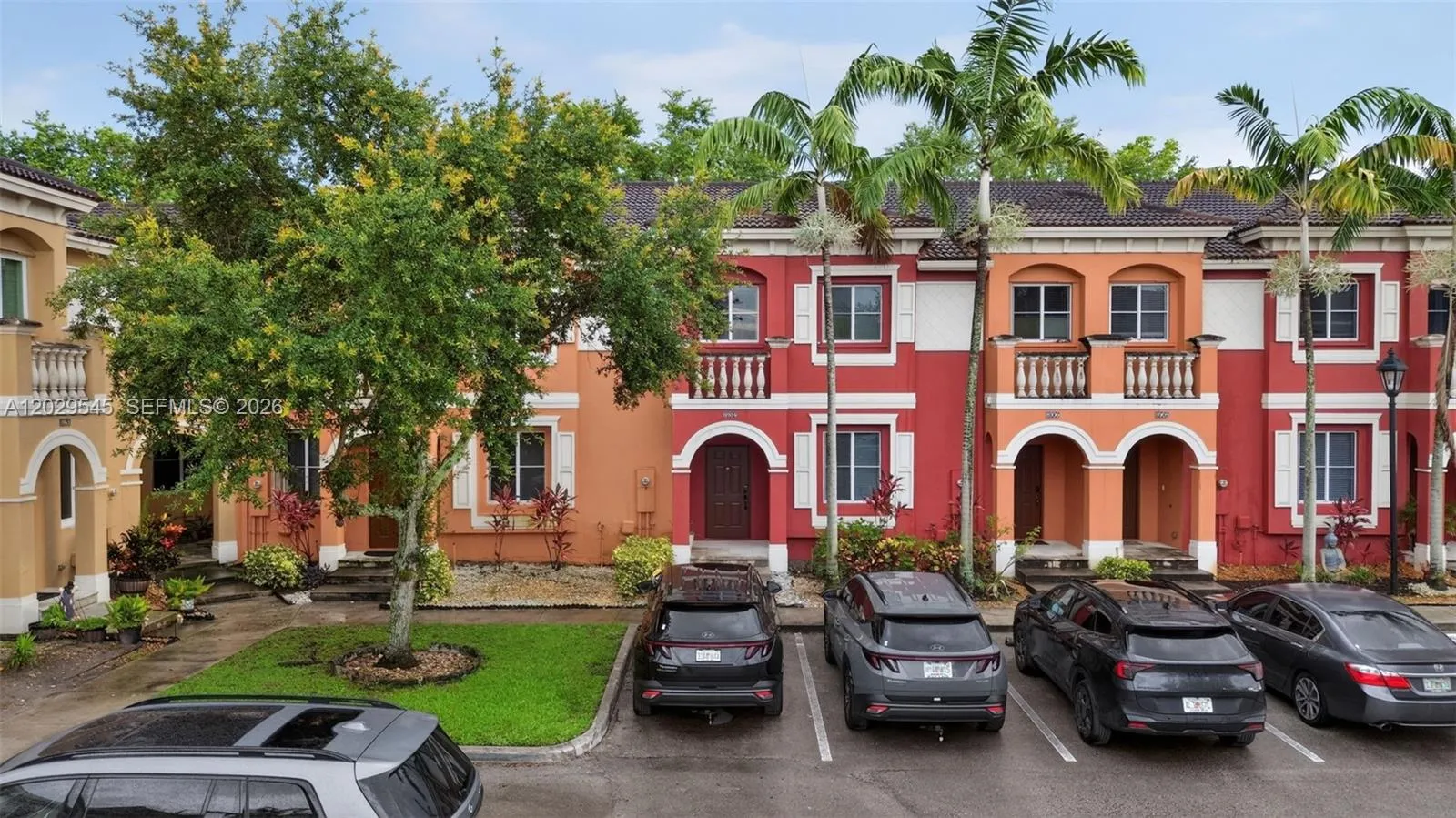 8904 SW 19th St, Miramar FL 33025