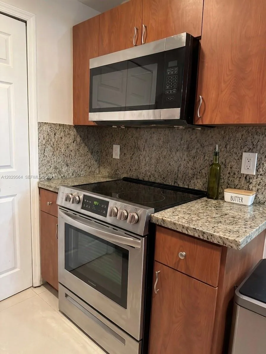 6540 NW 114th Ave # 1408, Doral FL 33178