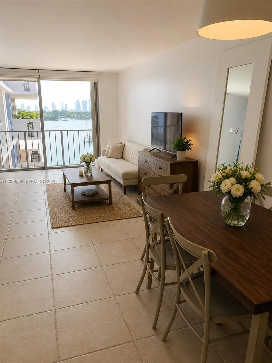 800 West Ave # 715, Miami Beach FL 33139