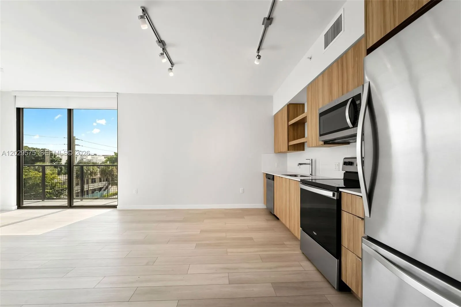 555 NE 8th St # 0606, Fort Lauderdale FL 33304