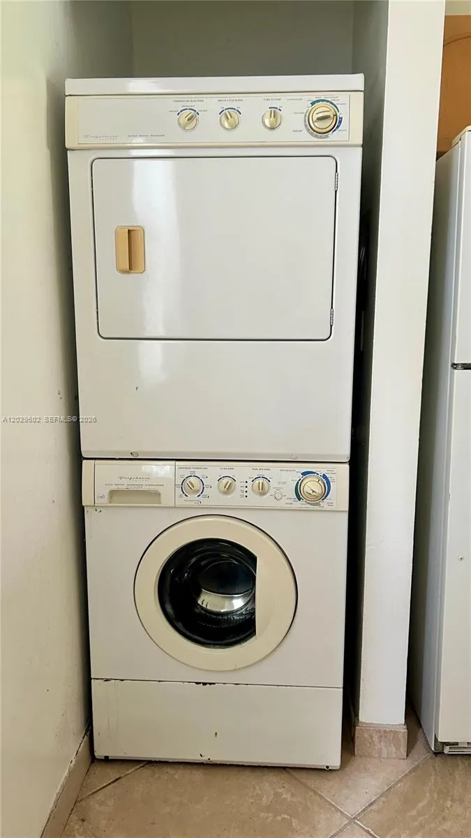 2481 NW 56th Ave # 16, Lauderhill FL 33313