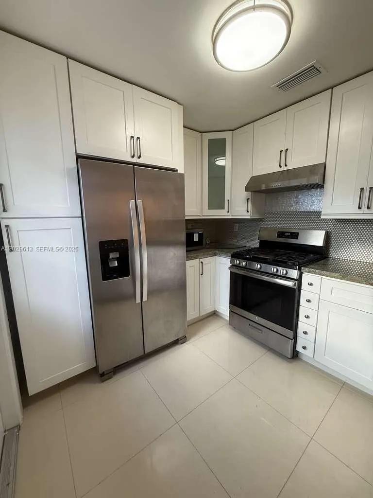824 SW 12 Place # 0, Fort Lauderdale FL 33315