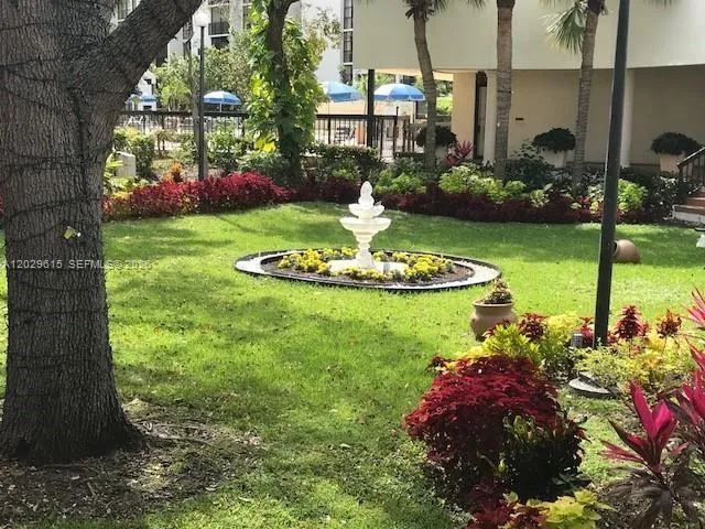 16919 N Bay Rd # 504, Sunny Isles Beach FL 33160