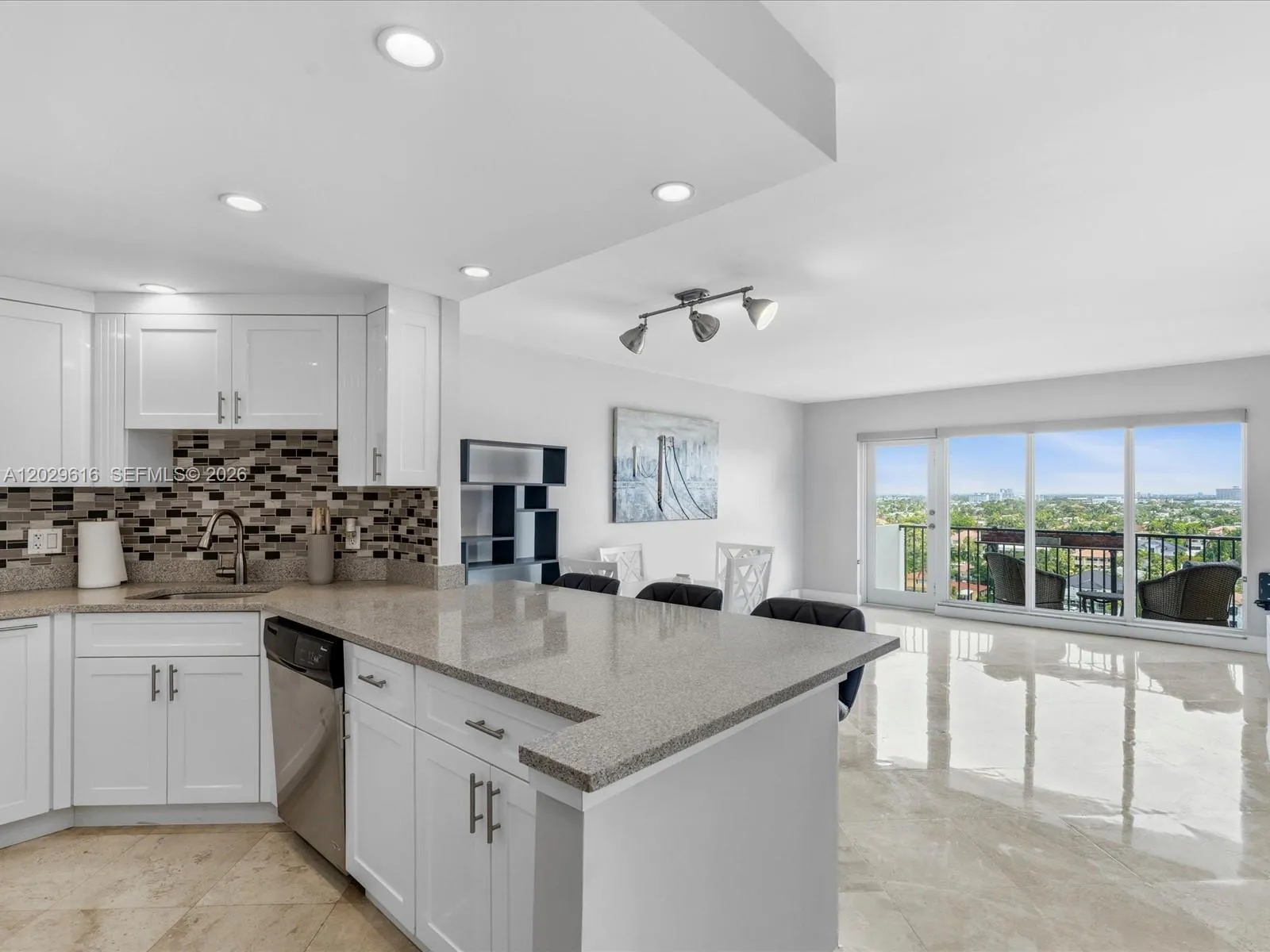 340 Sunset Dr # 1407, Fort Lauderdale FL 33301