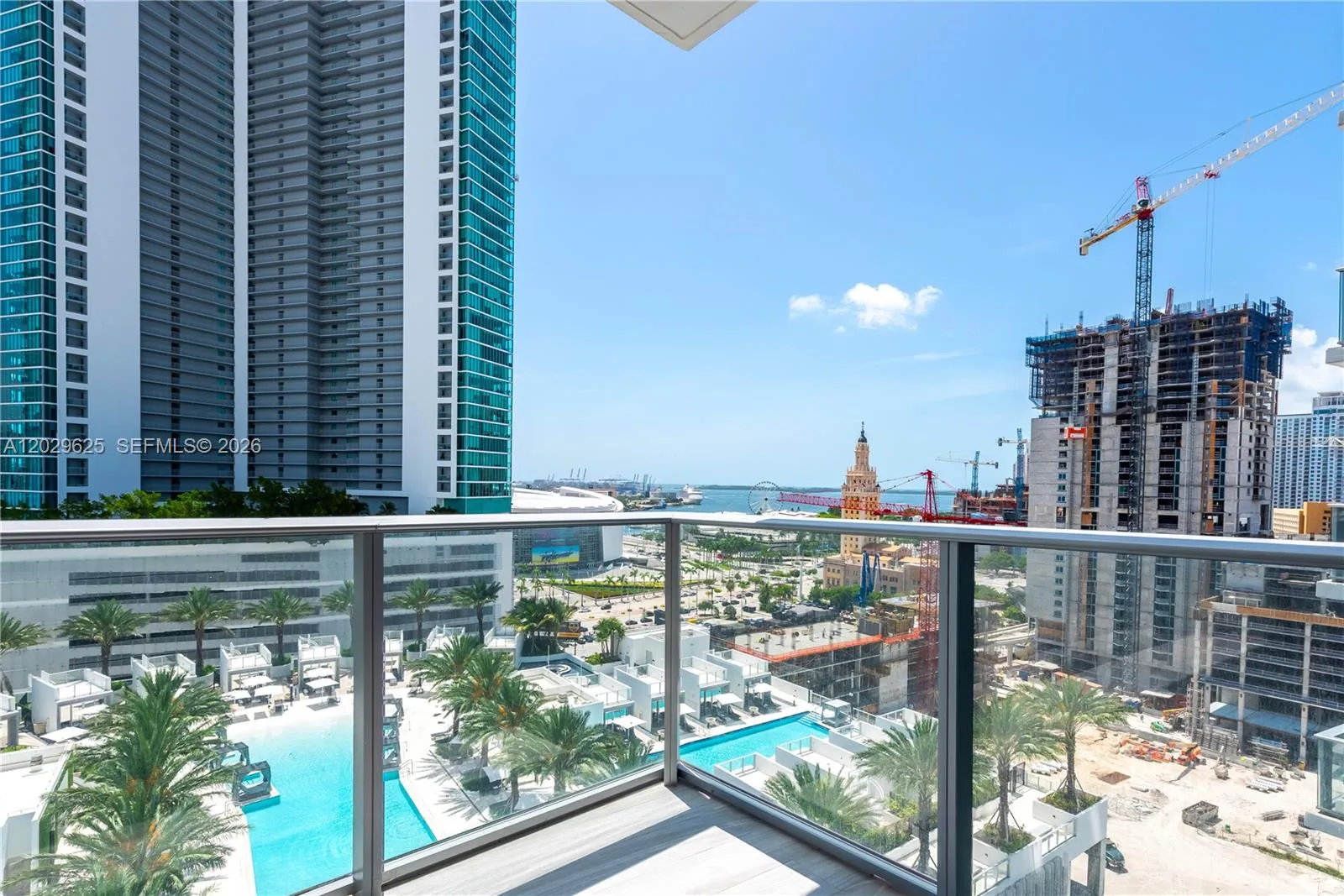851 NE 1st Ave # 1705, Miami FL 33132