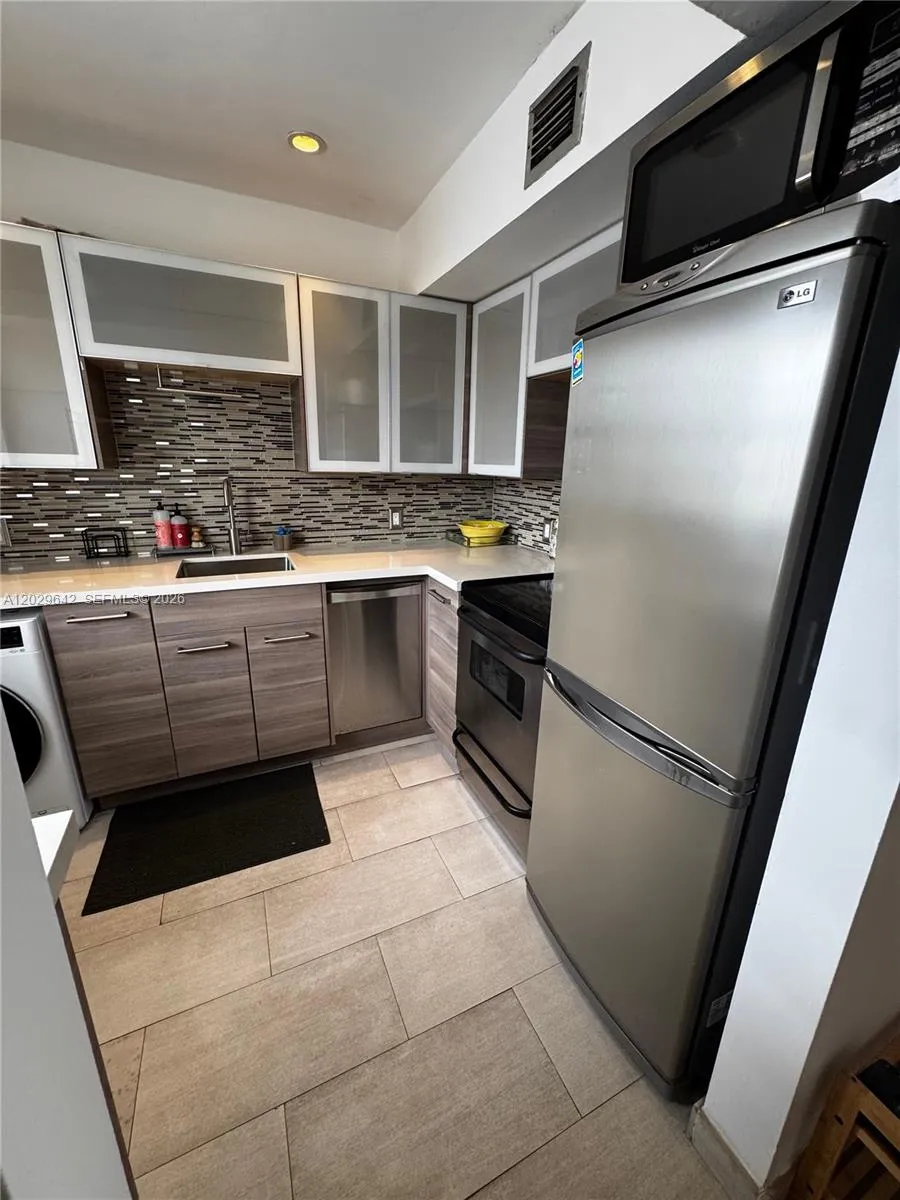 1617 Jefferson Ave, Miami Beach FL 33139