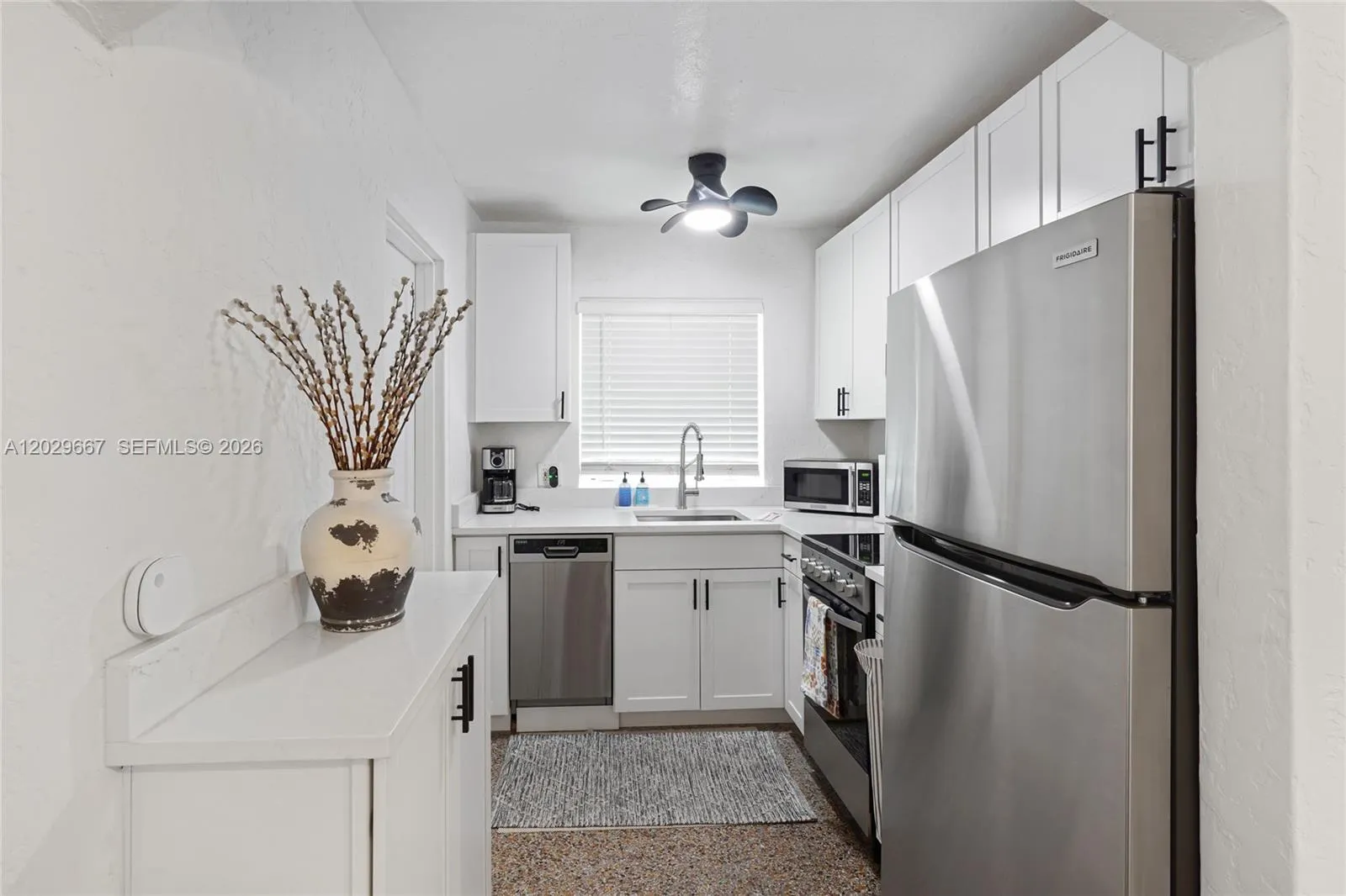 725 SW 2nd Ct # 2, Fort Lauderdale FL 33312