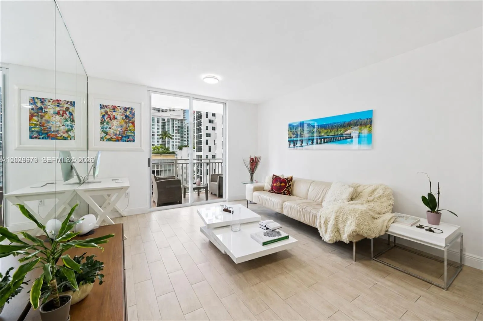 185 SE 14th Ter # 1410, Miami FL 33131