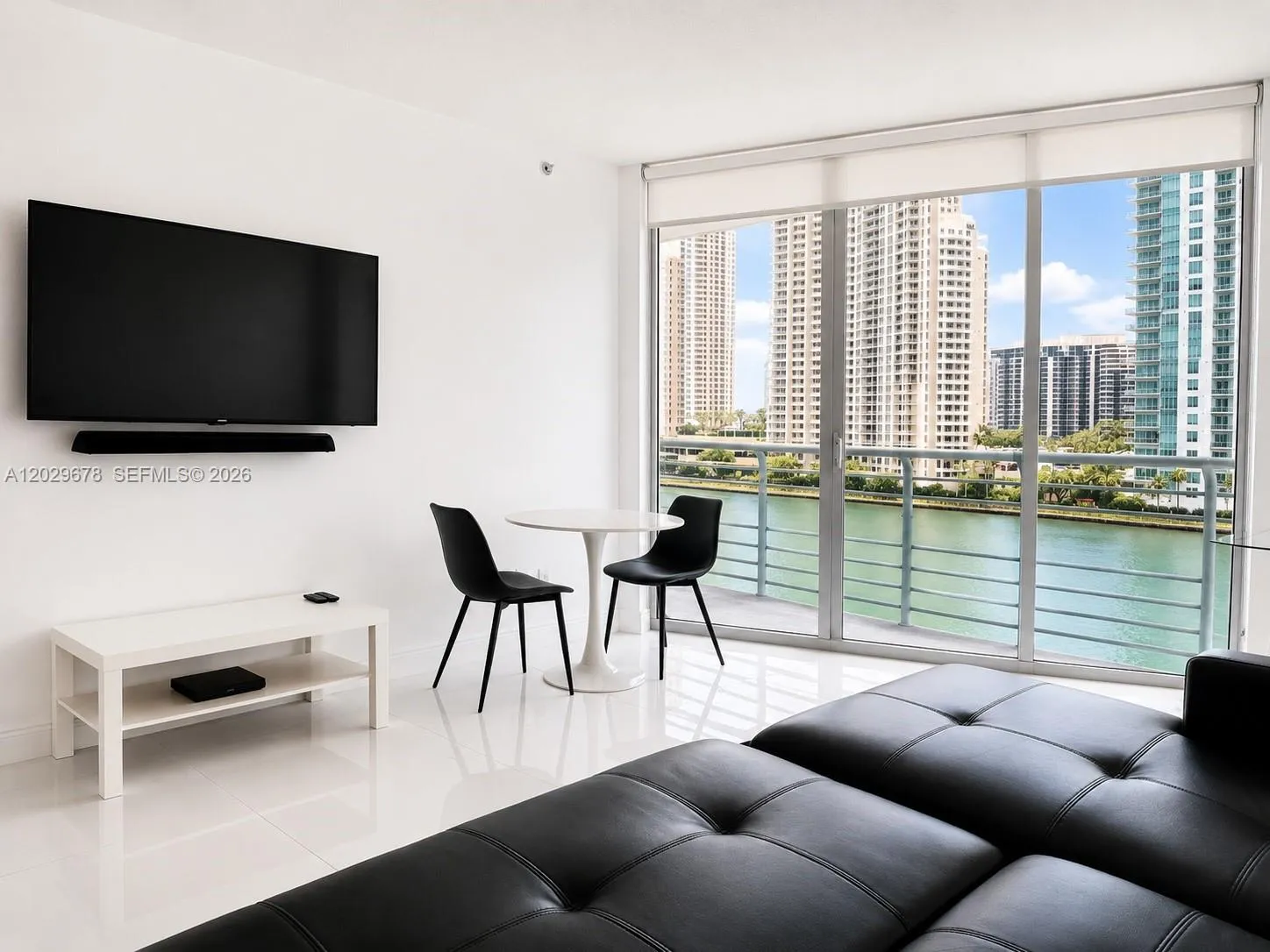 325 S Biscayne Blvd # 717, Miami FL 33131