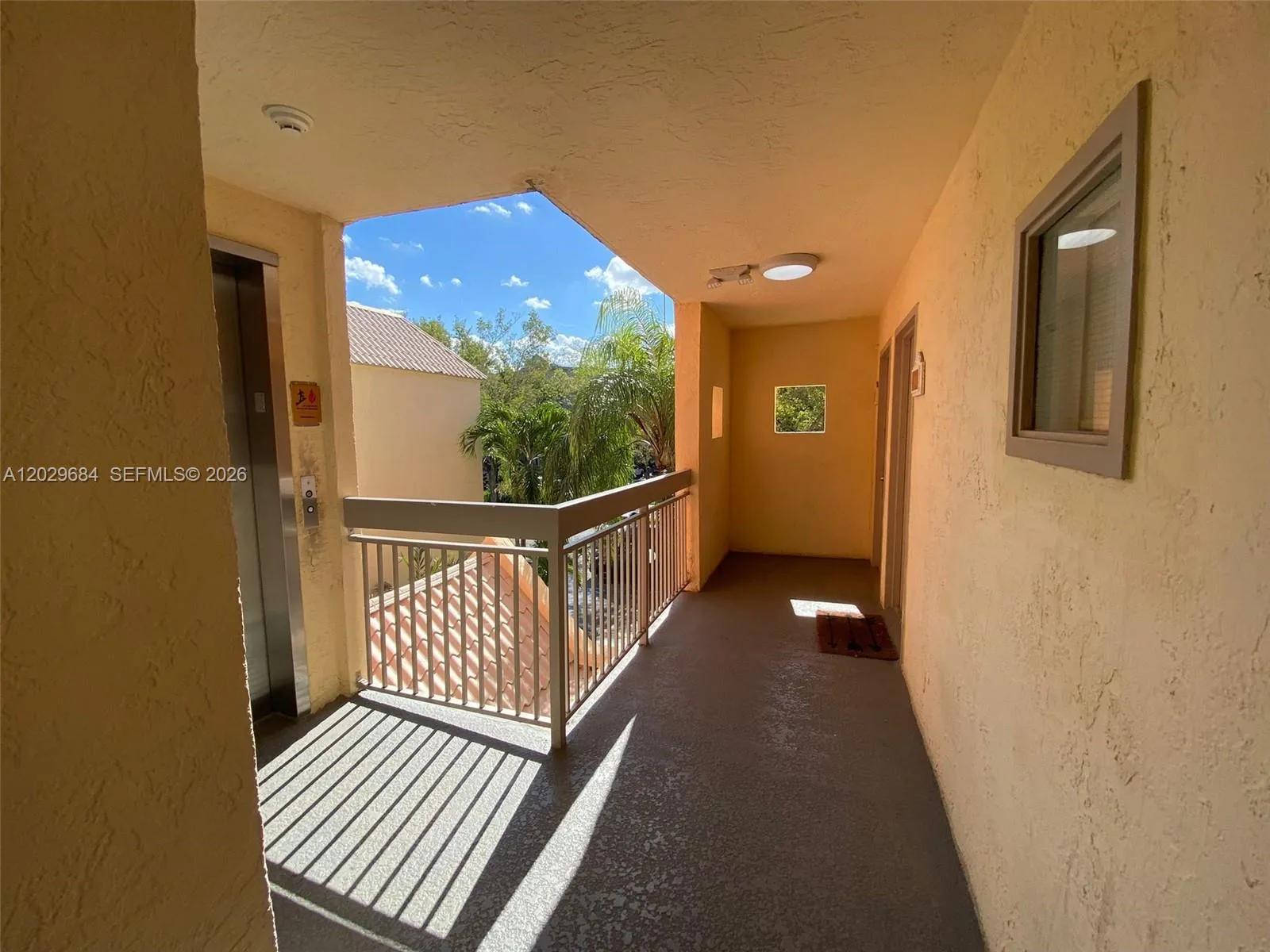 8323 Lake Dr # 302, Doral FL 33166