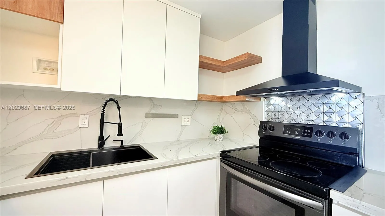1465 NE 123rd St # 715, North Miami FL 33161