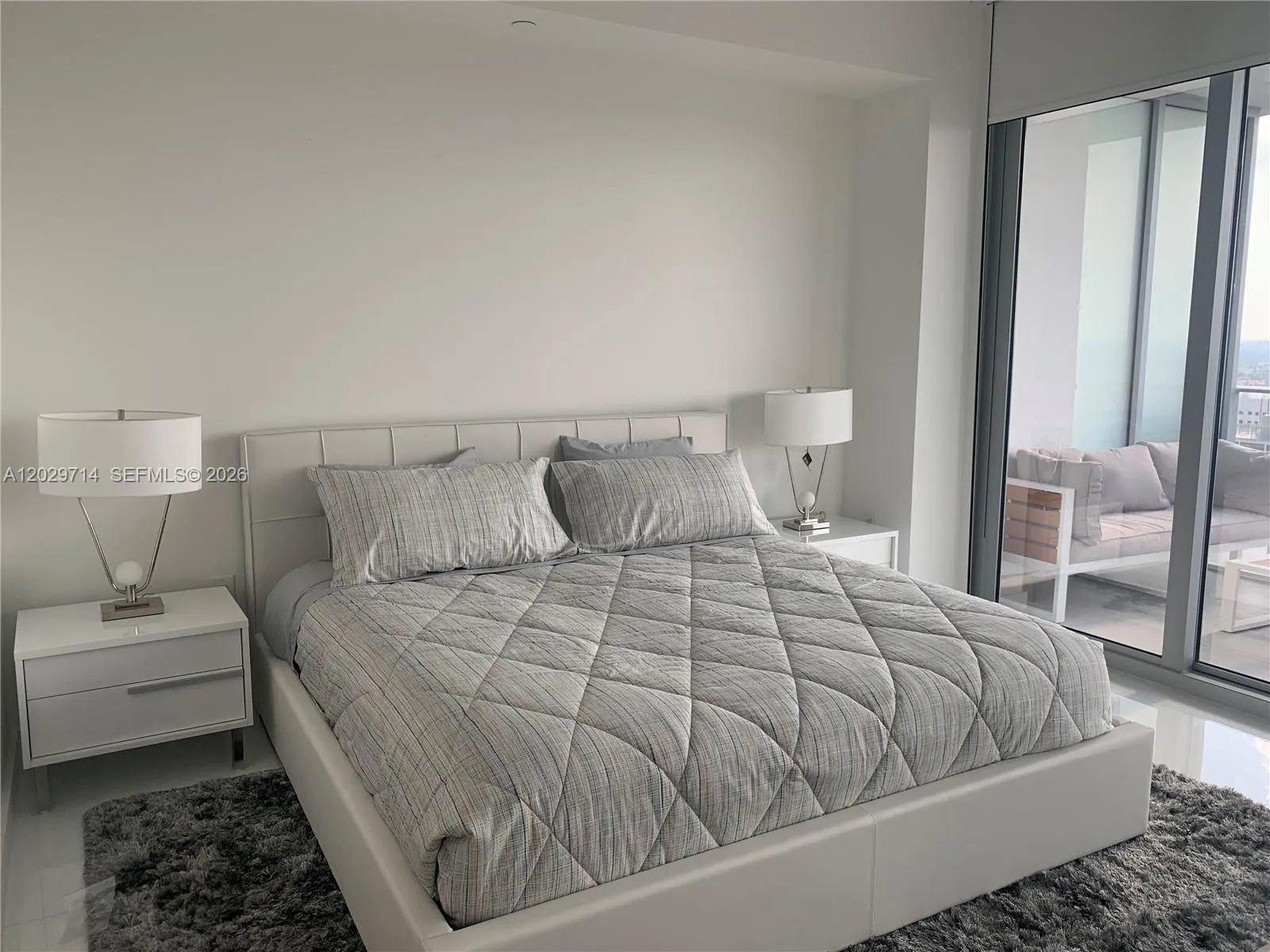 851 NE 1st Ave # 3404, Miami FL 33132