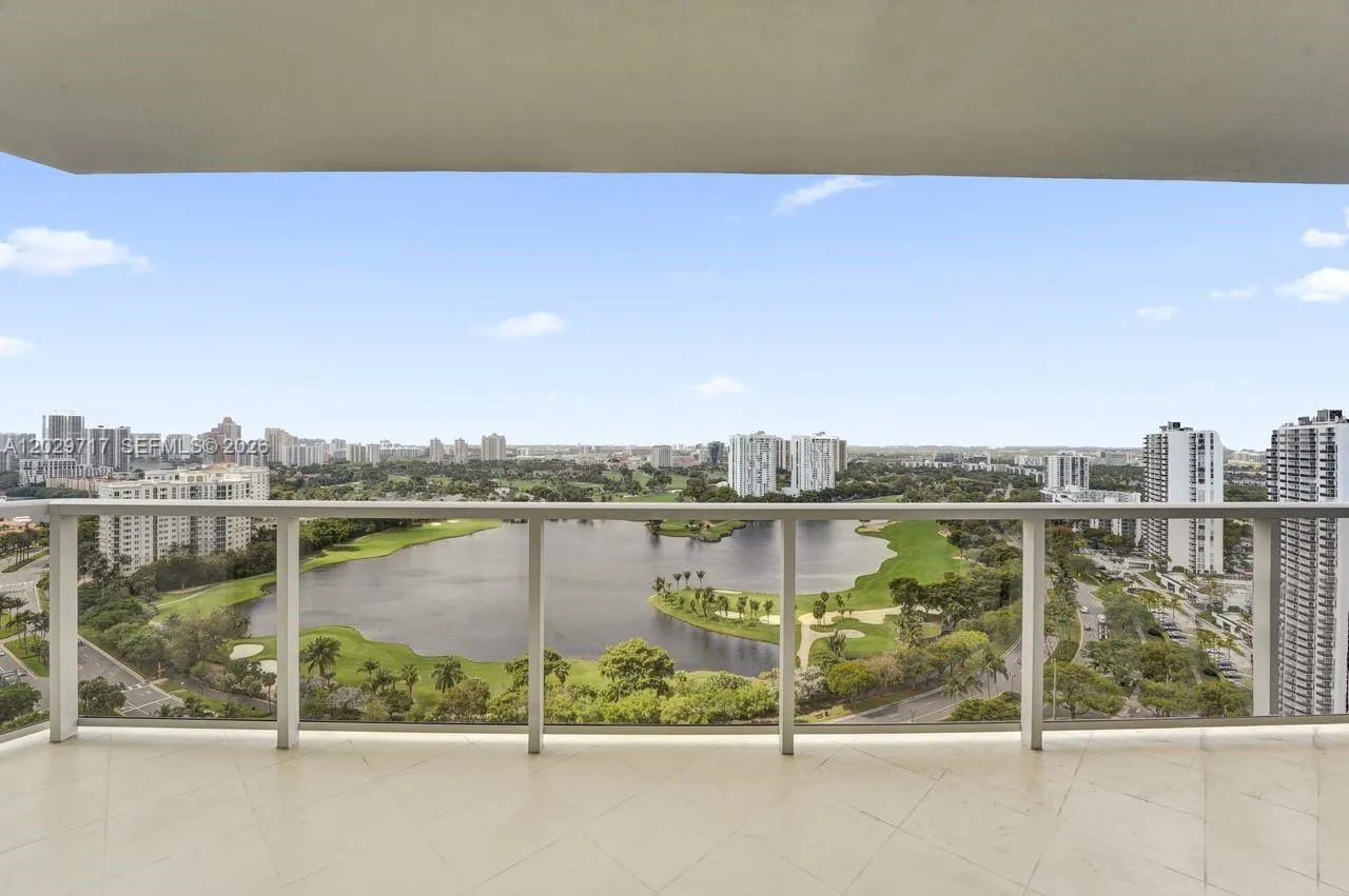 20281 E Country Club Dr # 2209, Aventura FL 33180