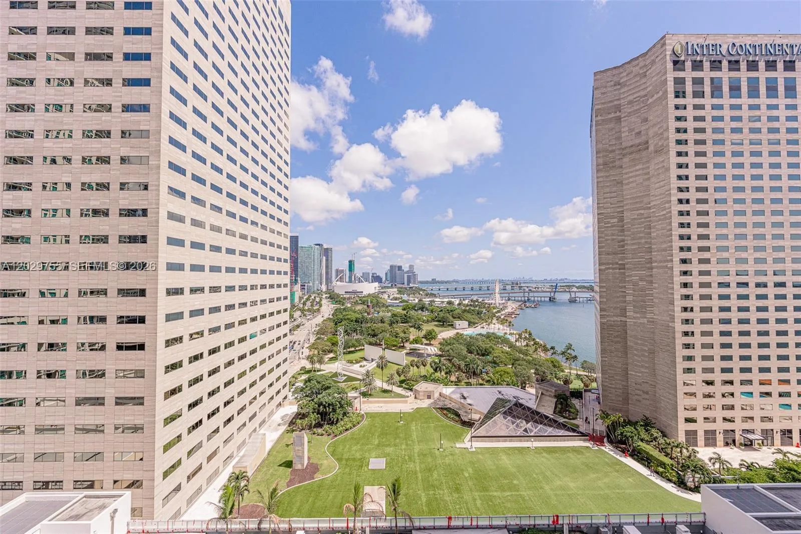 325 S Biscayne Blvd # 2020, Miami FL 33131