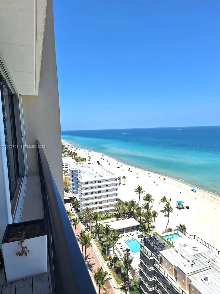 2201 S Ocean Dr # 2001, Hollywood FL 33019