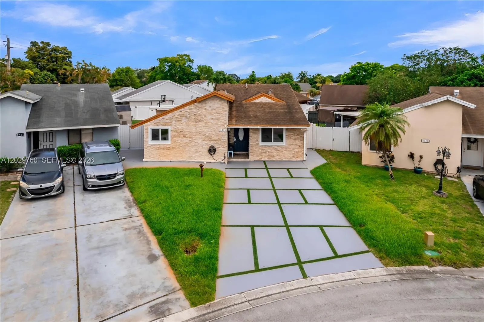 1721 SW 87th Ter, Miramar FL 33025