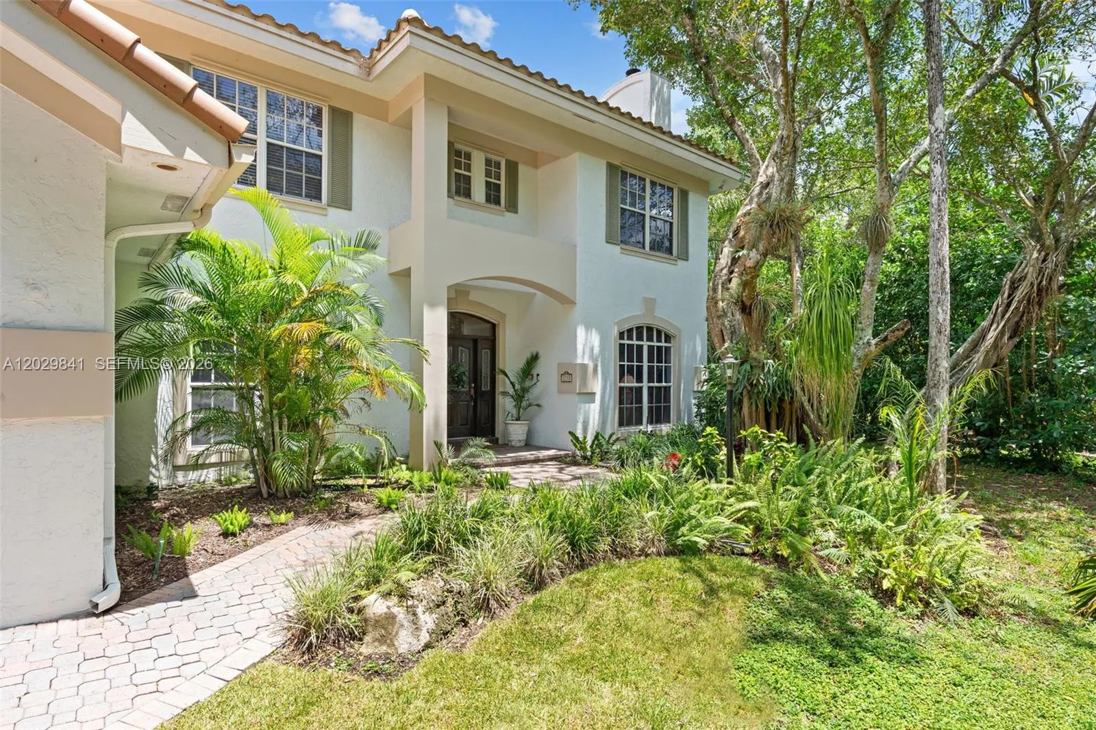 3755 Lancewood Dr, Coral Springs FL 33065