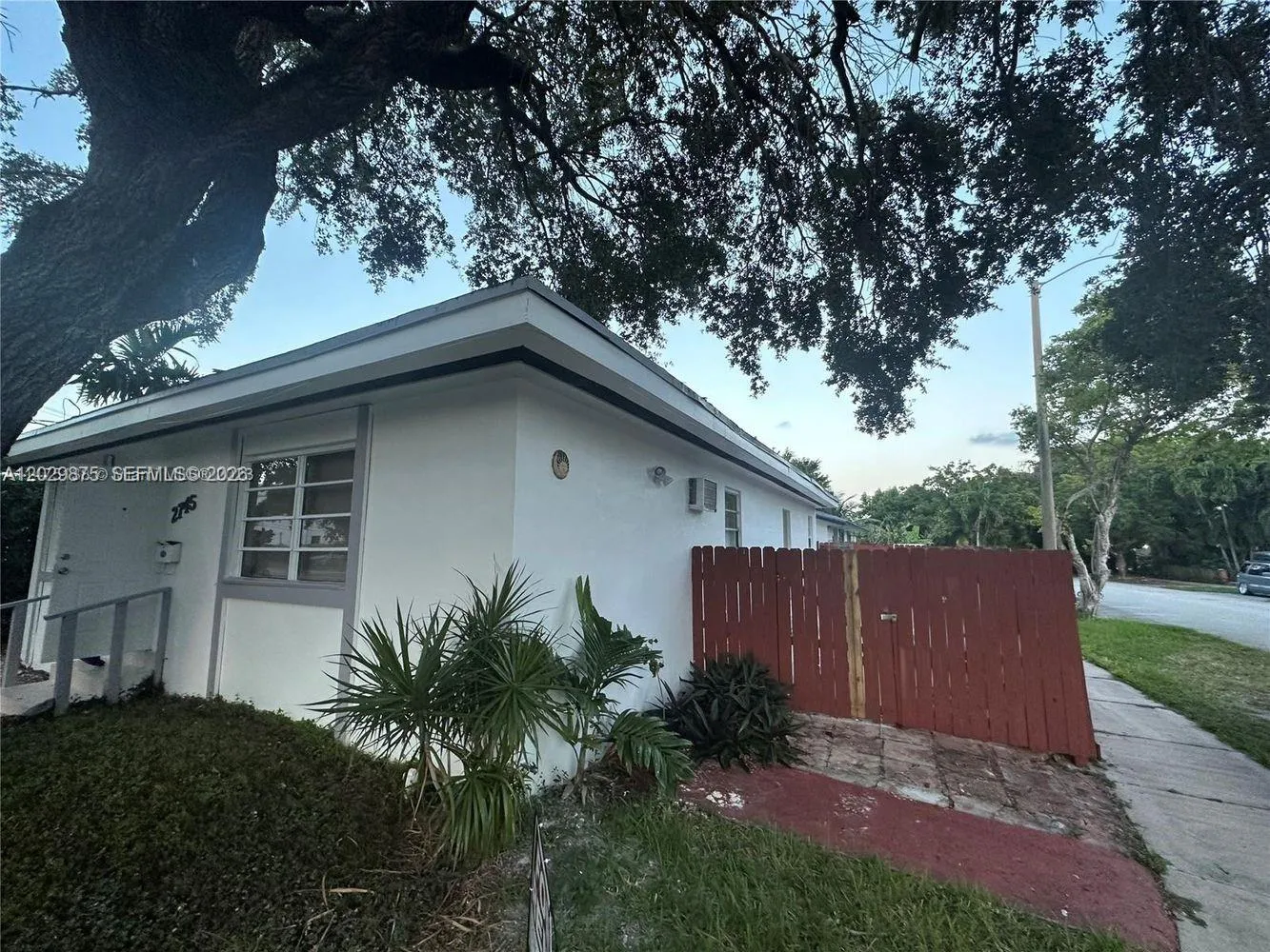 2745 SW 34th Ave # 2, Miami FL 33133