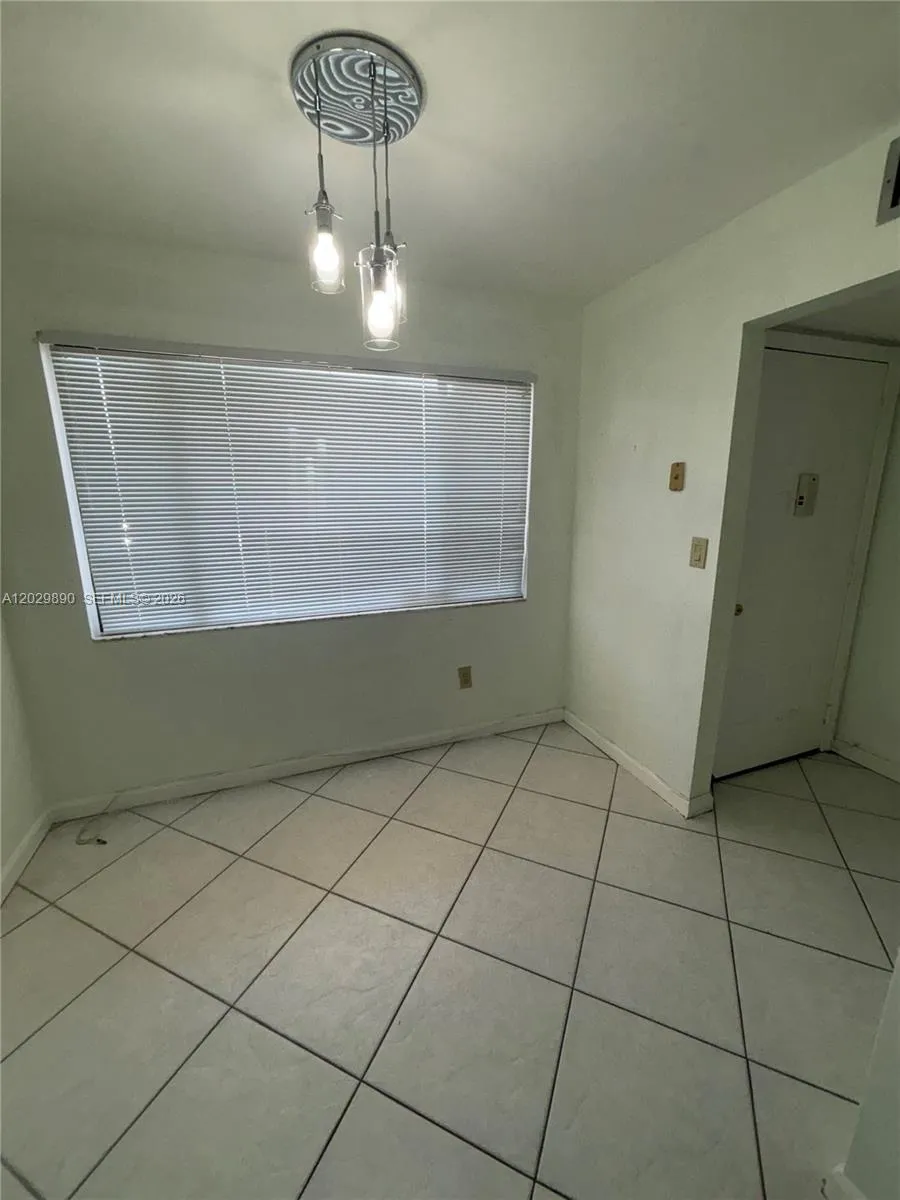 9737 N Belfort Cir # 108, Tamarac FL 33321
