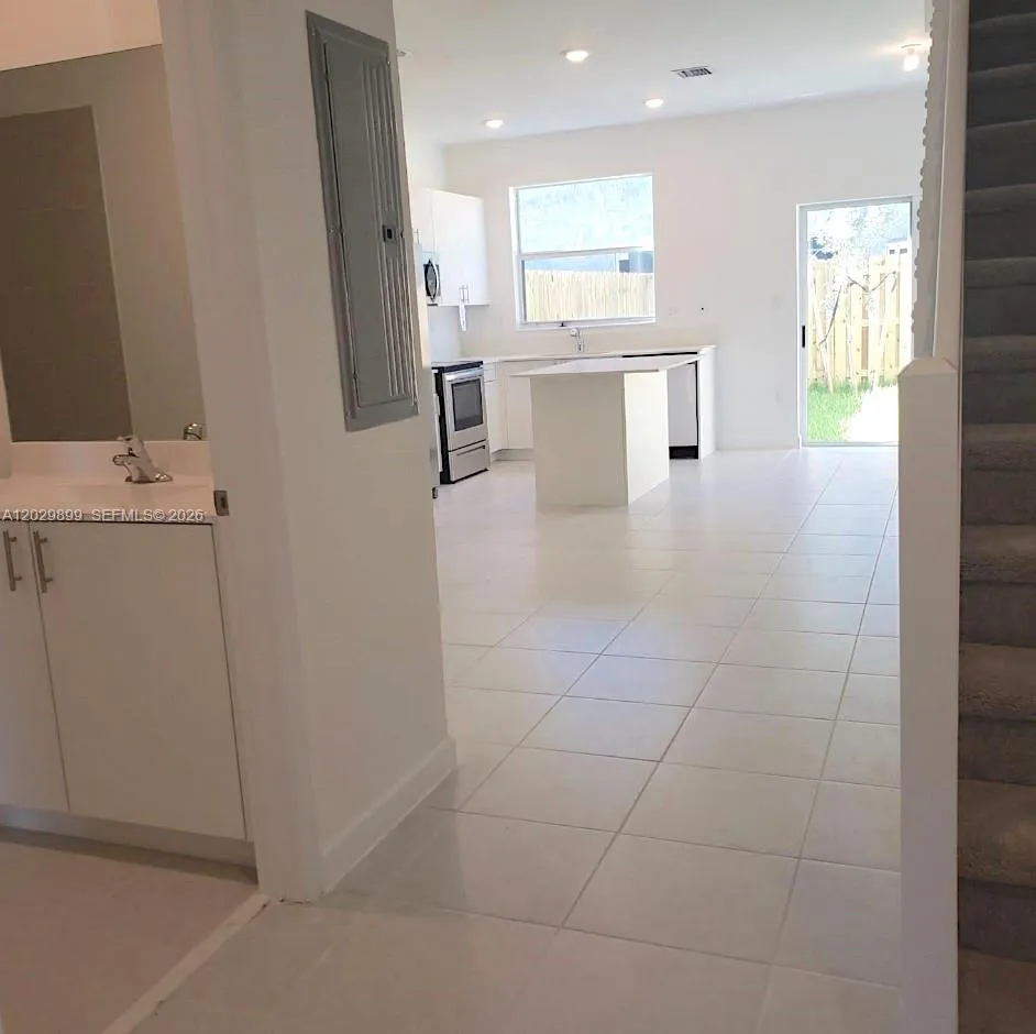 16302 SW 291st St # 16302, Homestead FL 33033