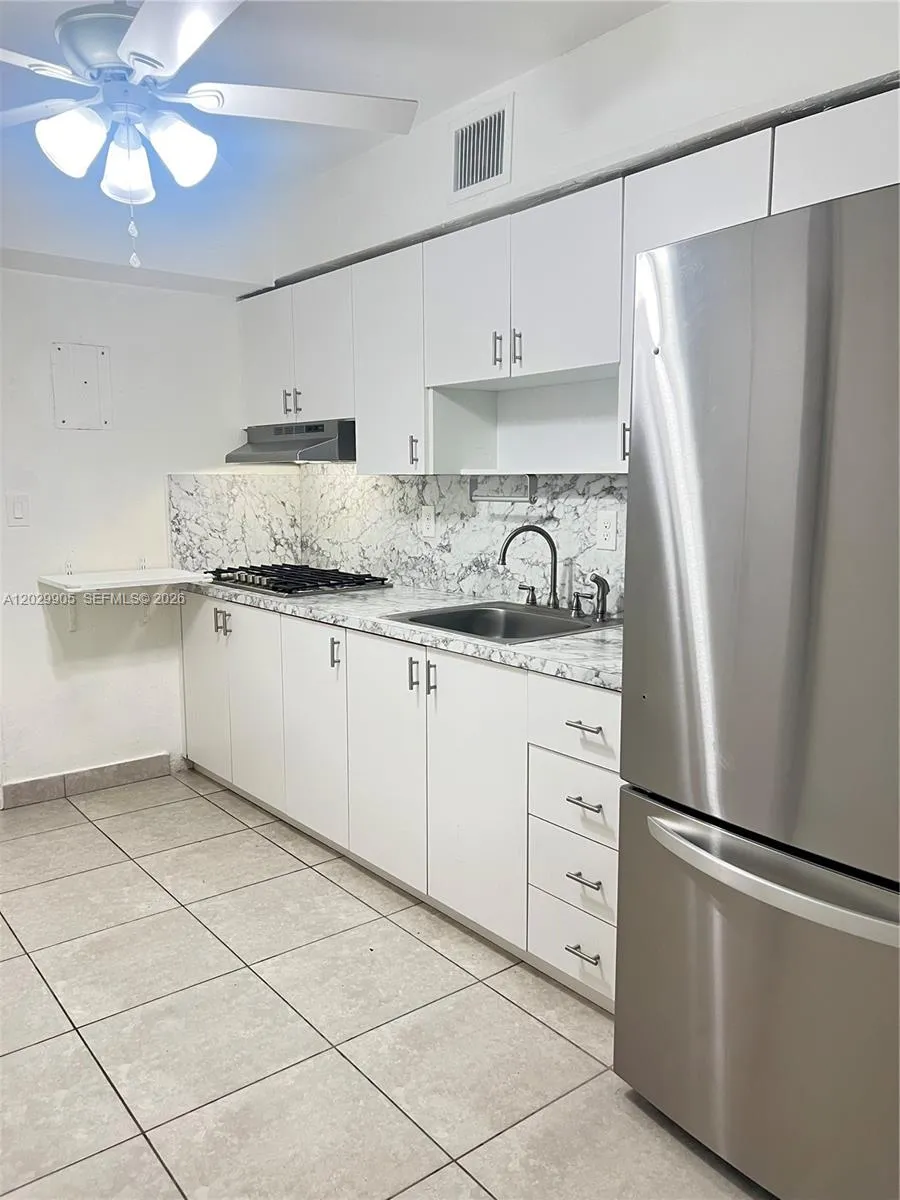 1401 E 8th Ave, Hialeah FL 33010