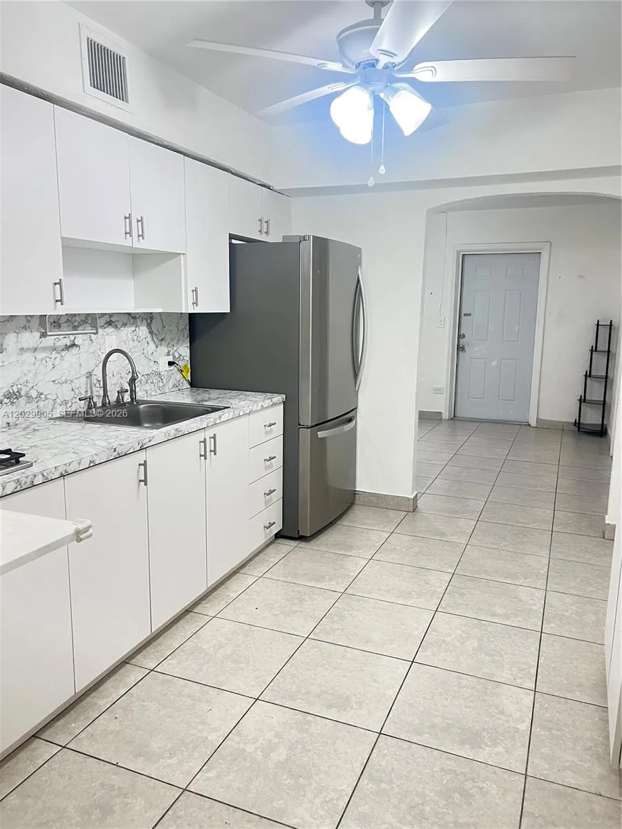 1401 E 8th Ave, Hialeah FL 33010