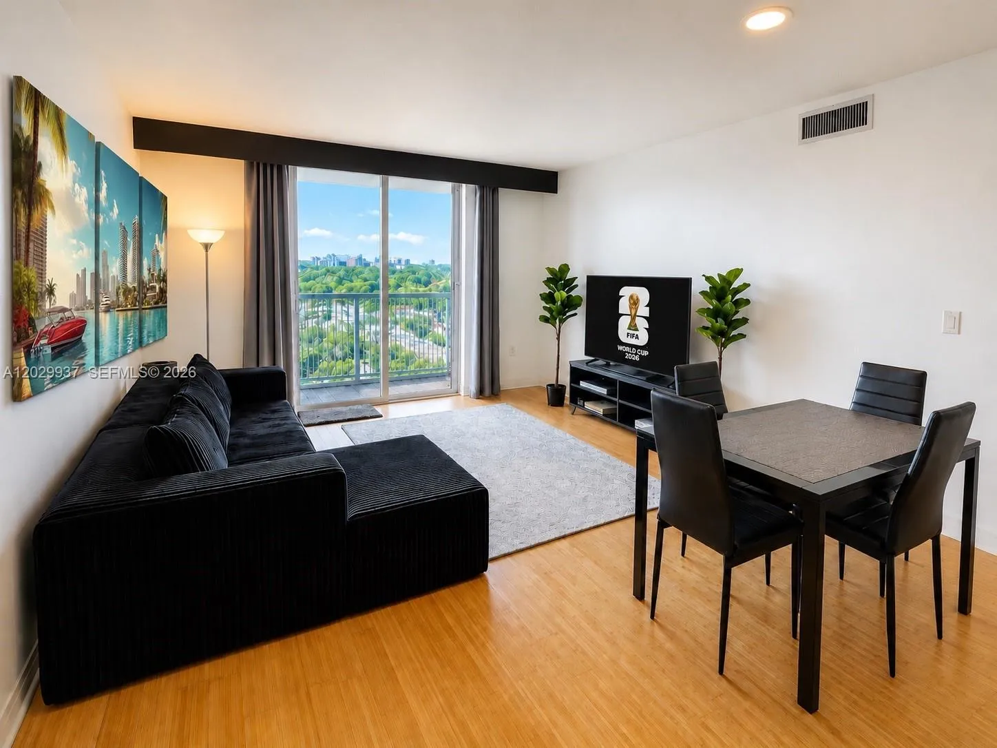 900 SW 8th St # 1103, Miami FL 33130
