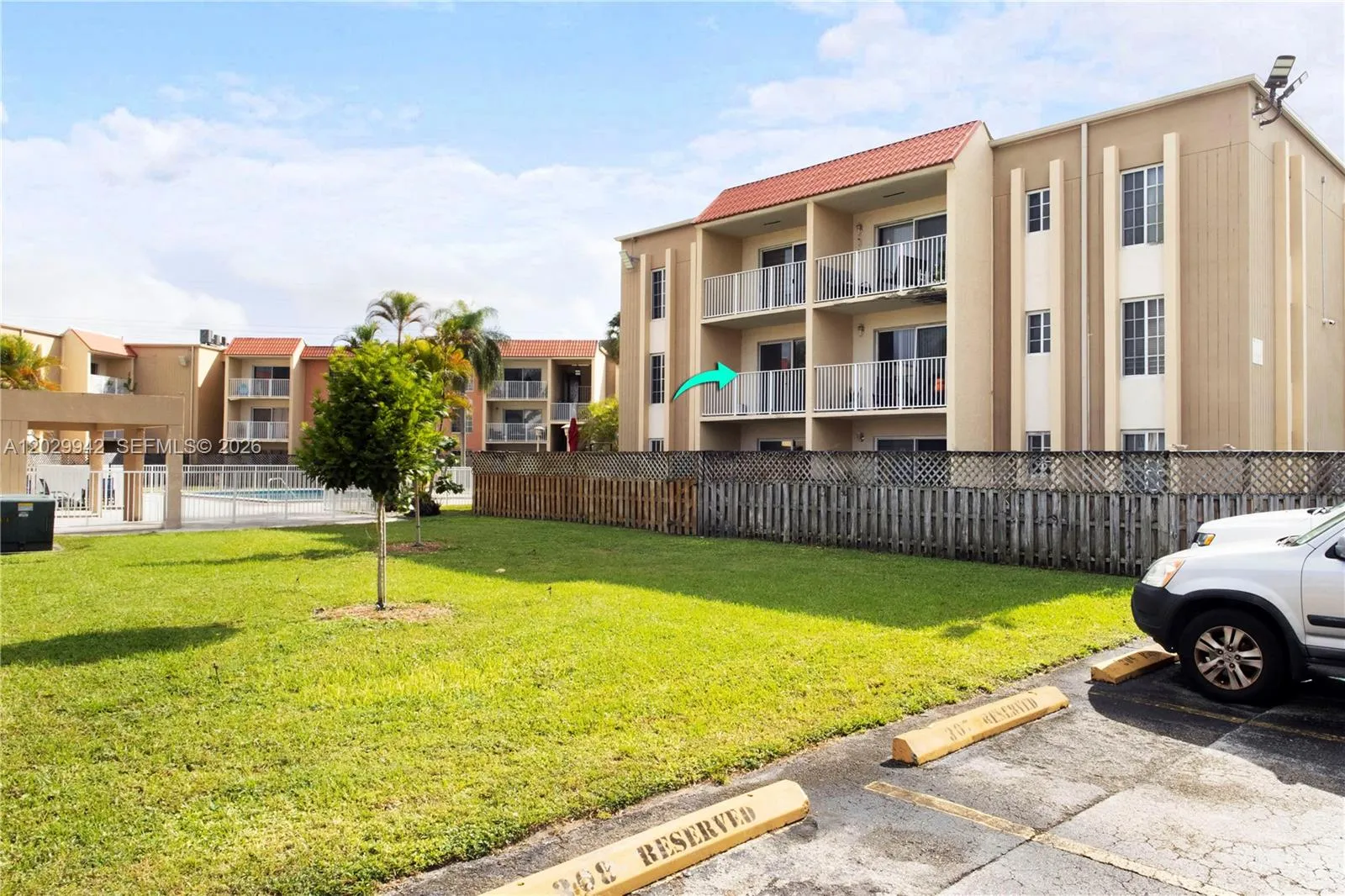 5201 Geneva Way # 211, Doral FL 33166