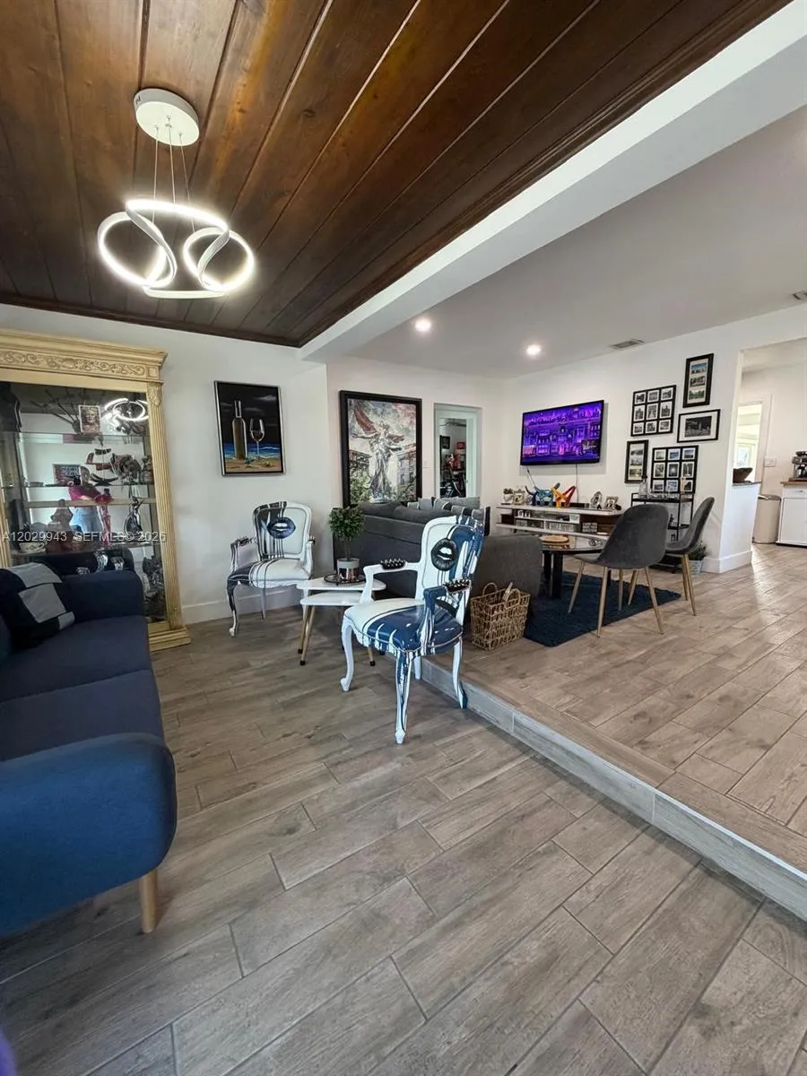 1531 NE 15th Ave, Fort Lauderdale FL 33304