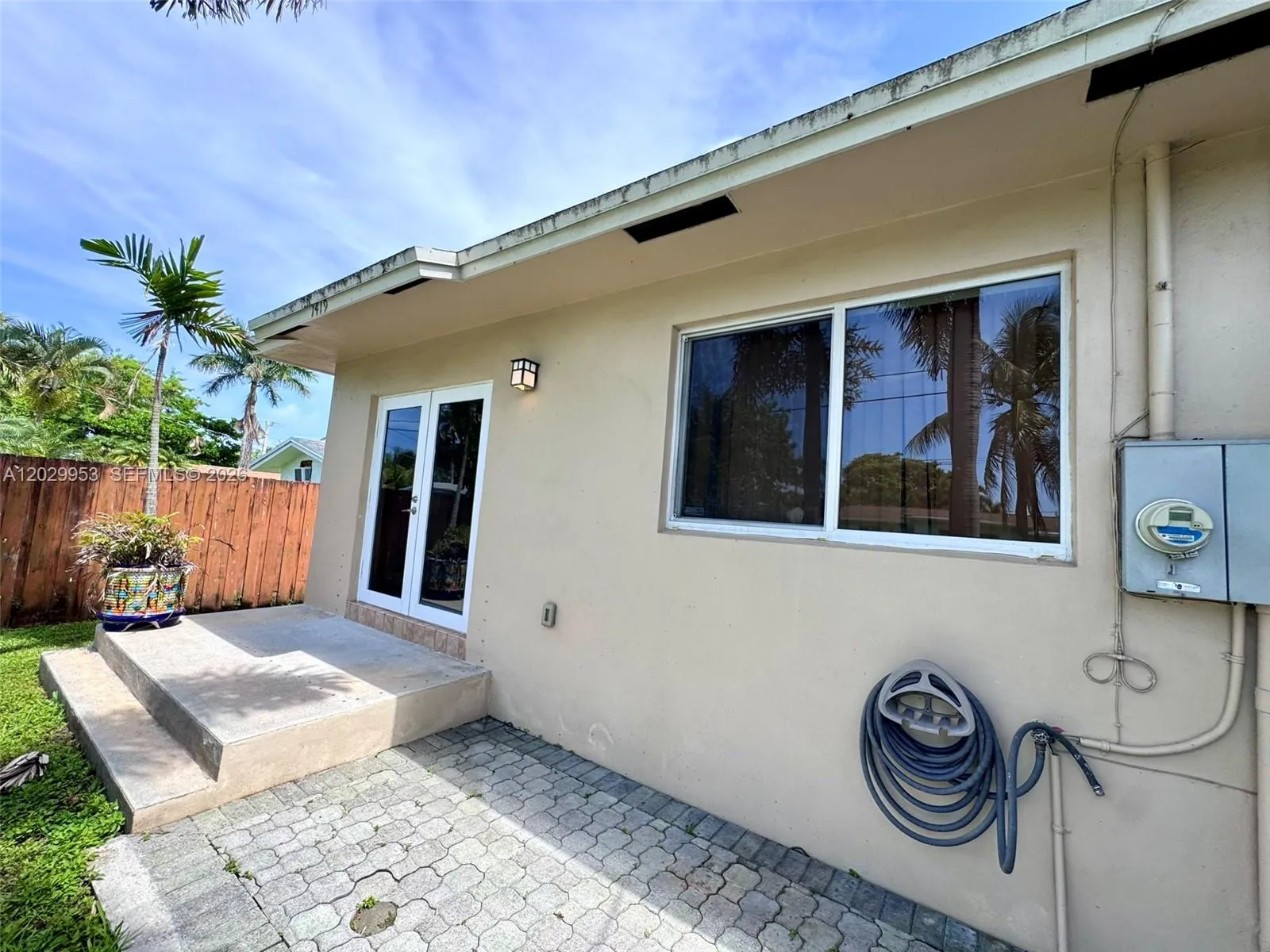 1419 Garfield St, Hollywood FL 33020