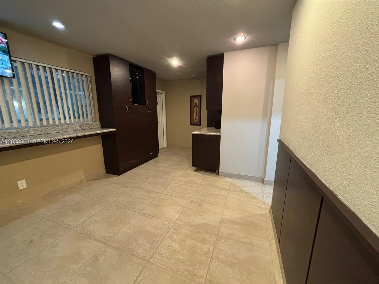 7290 NW 38th St # A, Hollywood FL 33024