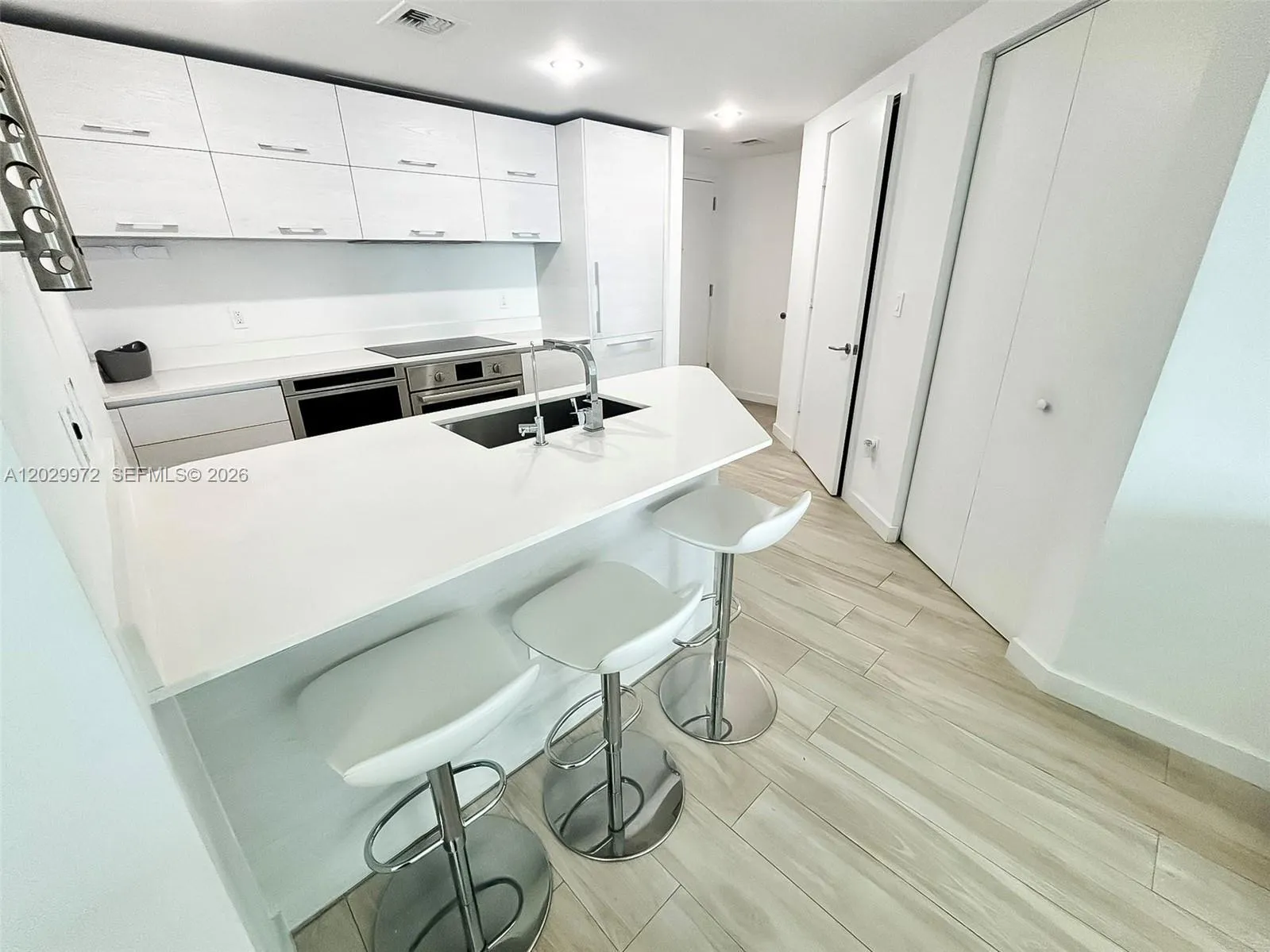 1300 S Miami Ave # 2209, Miami FL 33130