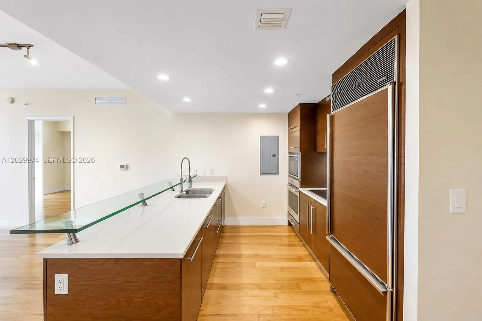 475 Brickell Ave # 2909, Miami FL 33131