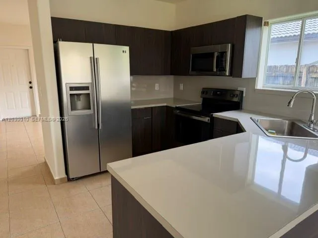 706 SE 14th Ave, Homestead FL 33033