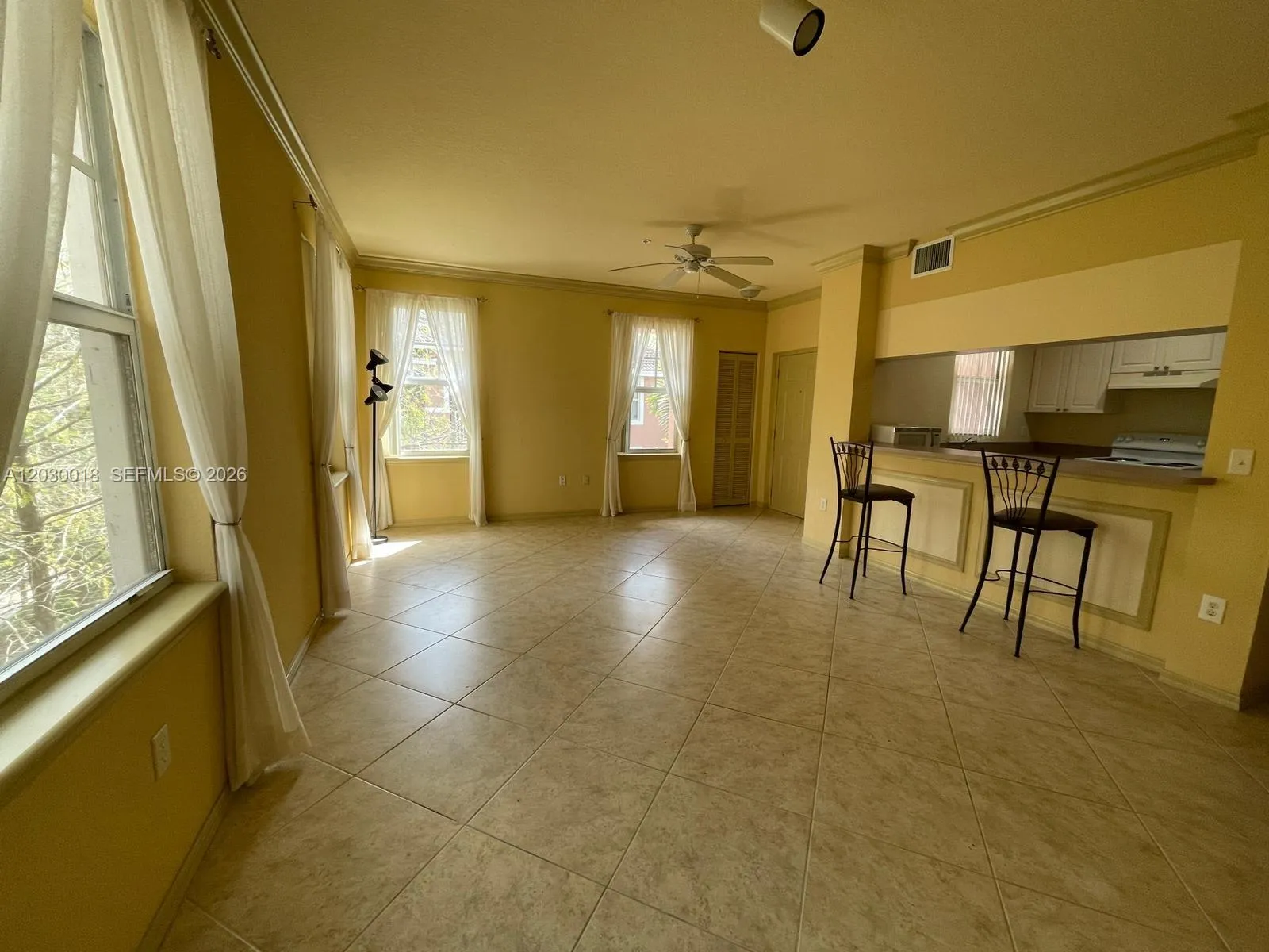 6674 W Sample Rd # 6674, Coral Springs FL 33067