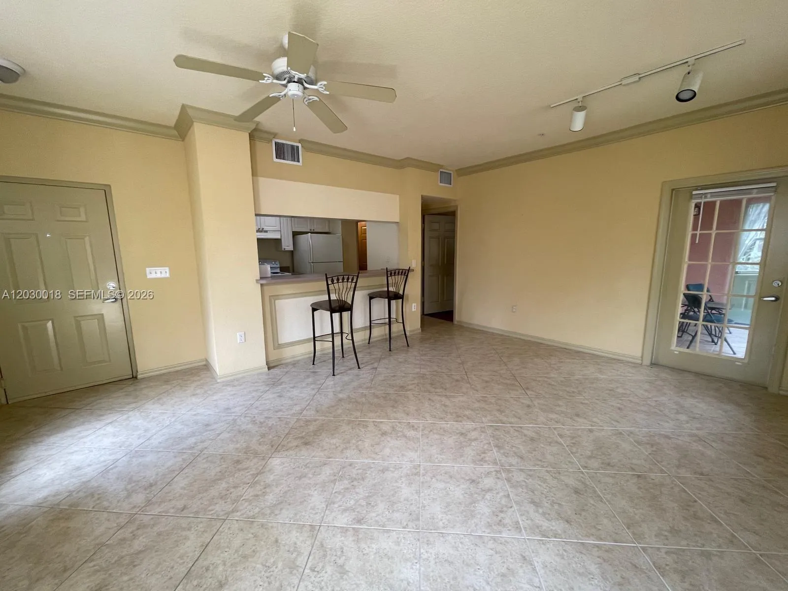 6674 W Sample Rd # 6674, Coral Springs FL 33067