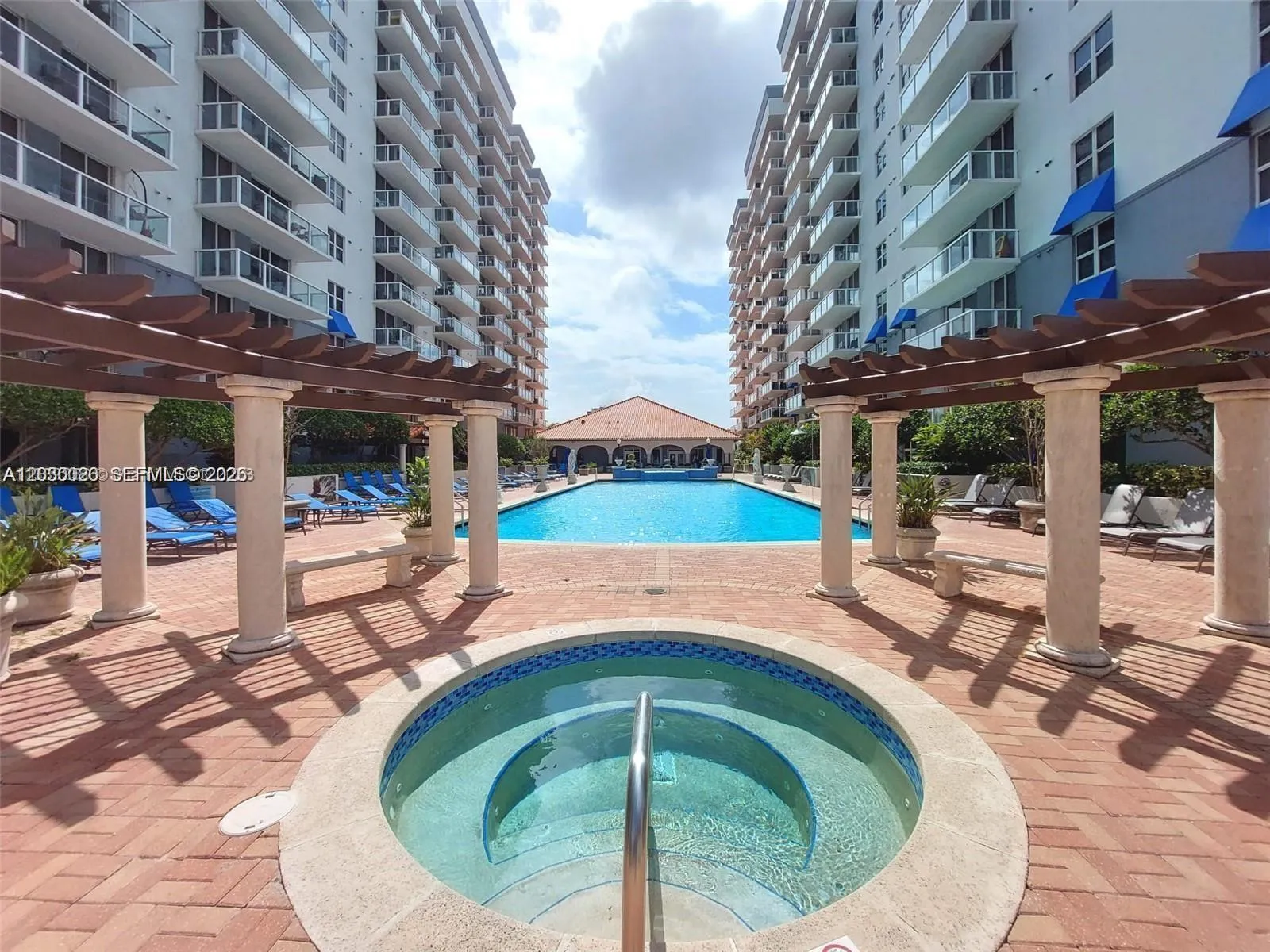 5077 NW 7th St # 1111, Miami FL 33126