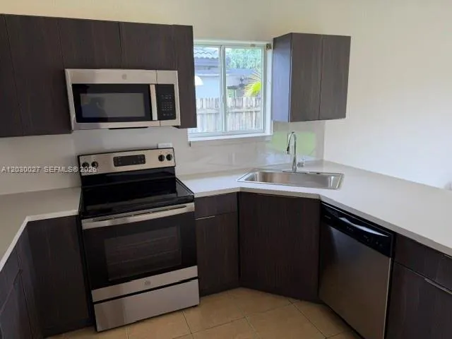 706 SE 14th Ave, Homestead FL 33033
