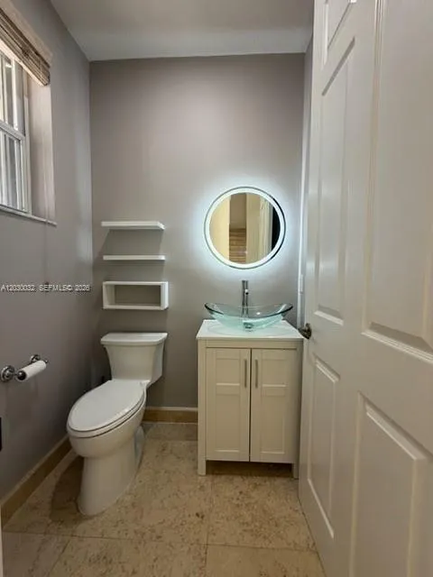 1125 Satinleaf St, Hollywood FL 33019