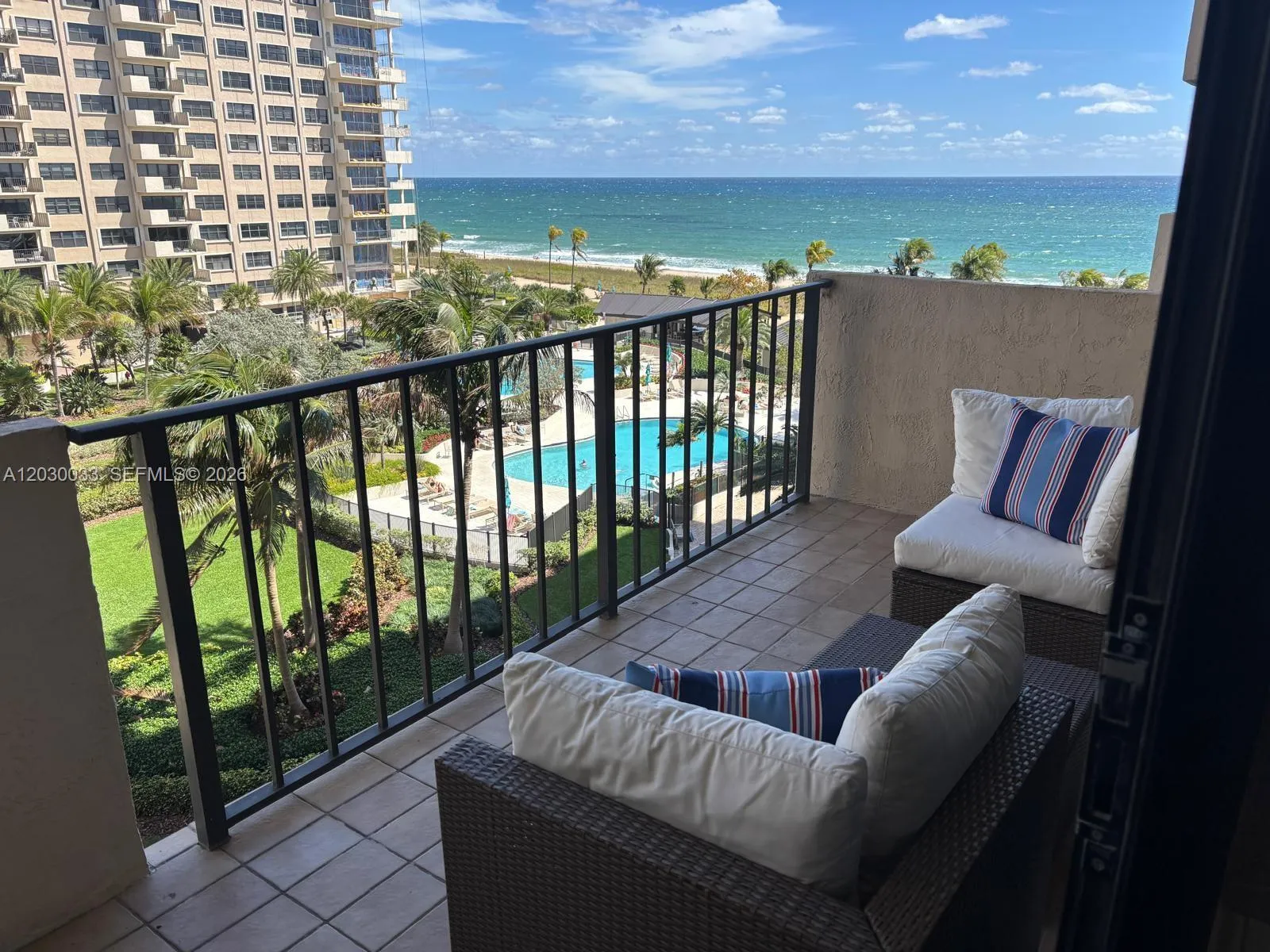 4900 N Ocean Blvd # 702, Lauderdale By The Sea FL 33308