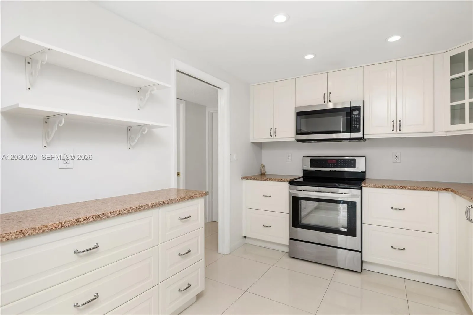 210 Sea View Dr # 207, Key Biscayne FL 33149