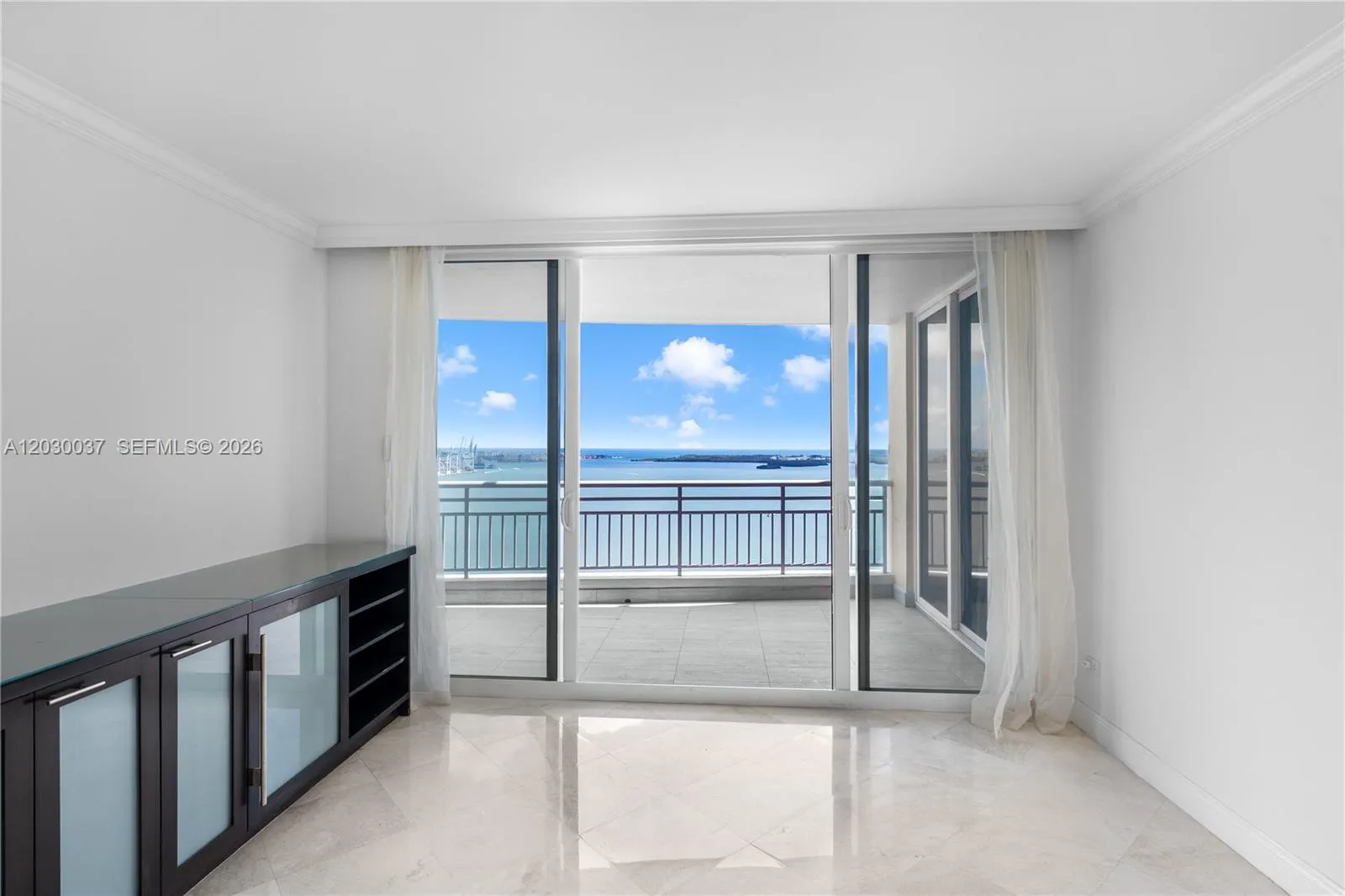 808 Brickell Key Dr # 3002, Miami FL 33131