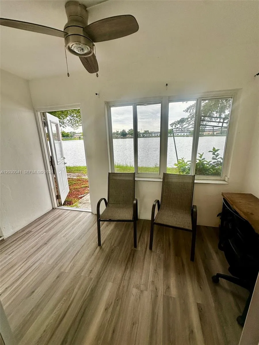 18900 NE 3rd Ct # 509, Miami FL 33179